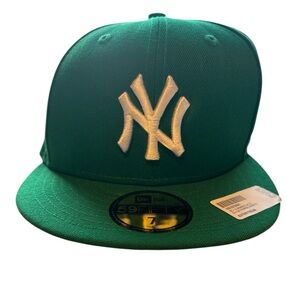 Kelly Green Yankees Hat